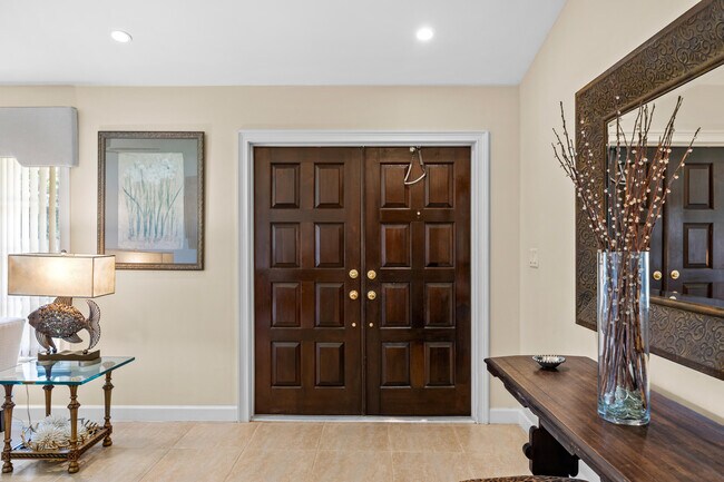 Foto del edificio - 2136 SW 8th Ave