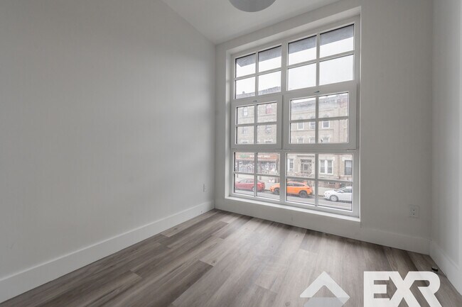 Building Photo - 2337 Bedford Ave