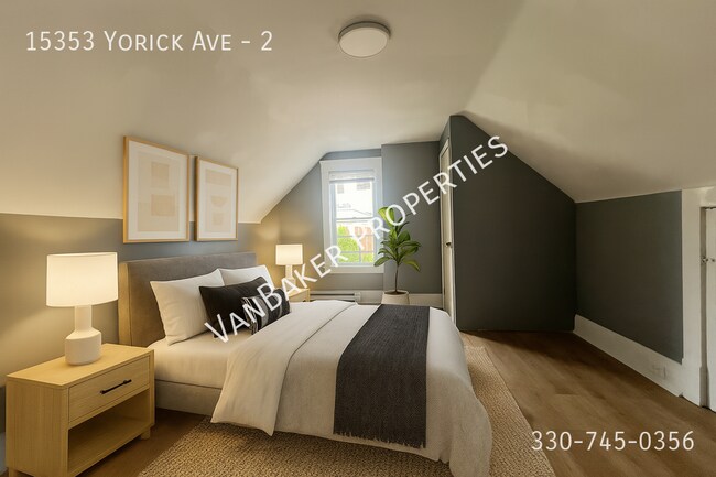 Foto del edificio - 15353 Yorick Ave