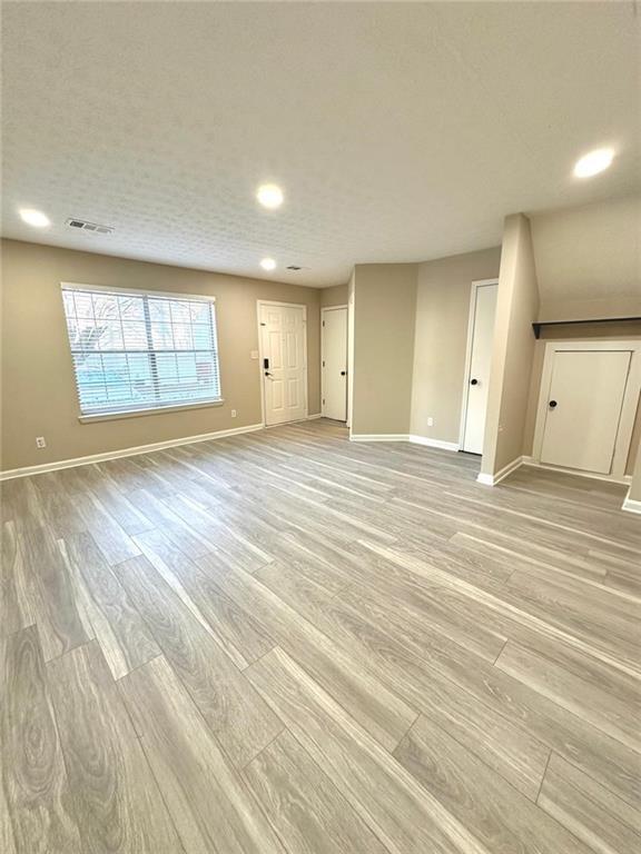 Foto del edificio - 6372 Wedgeview Dr