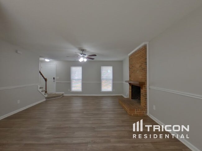 Building Photo - 3817 Aster Drive Charlotte NC