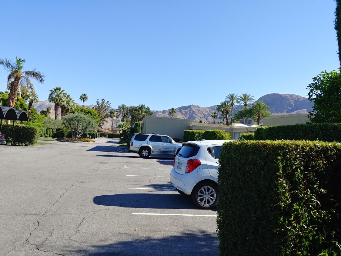 Building Photo - 70162 Frank Sinatra Dr