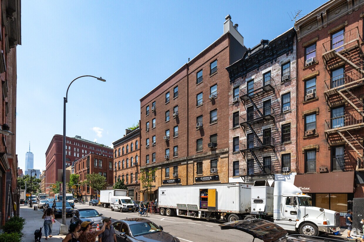 Primary Photo - 710 Greenwich St