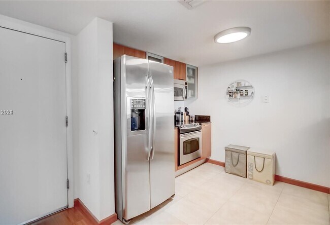 Foto del edificio - 1800 N Bayshore Dr