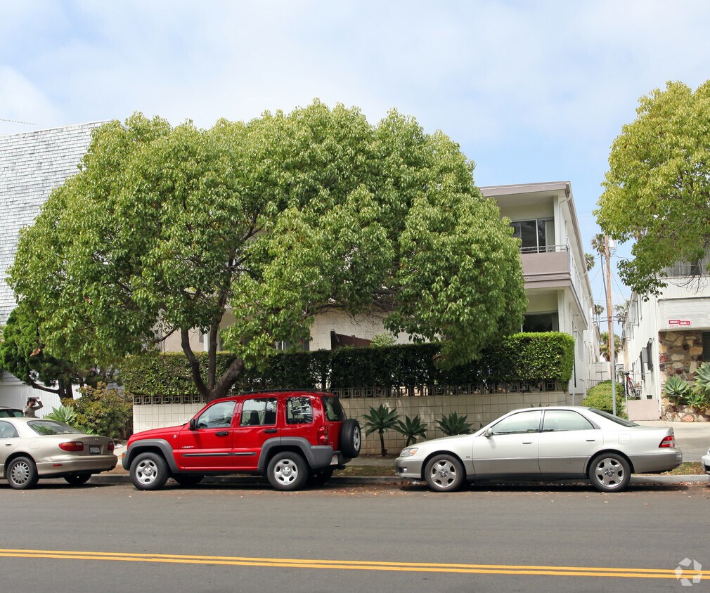 Foto principal - 923 3rd St