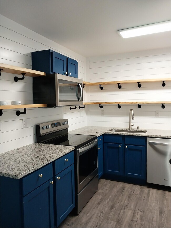 Foto del edificio - 2903 Elmore Rd SW