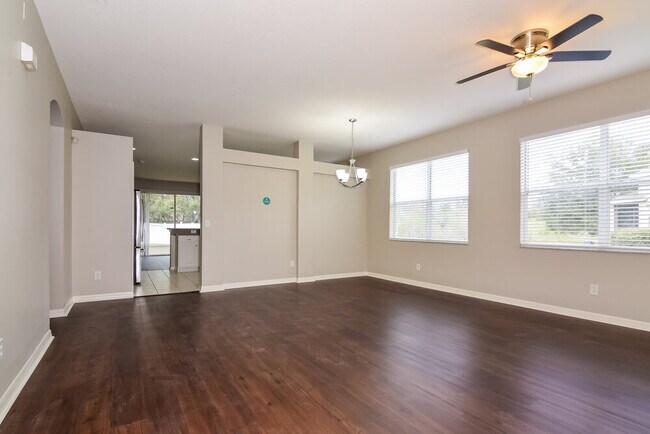 Foto del edificio - 7936 Terrace Ridge Dr