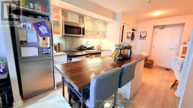 Building Photo - 25 Telegram Mews