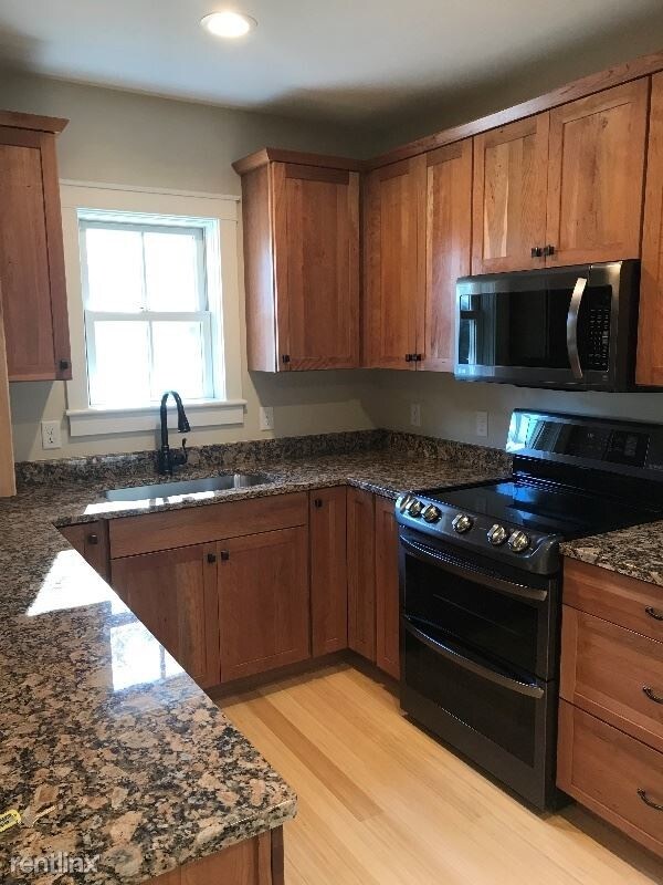 Building Photo - 2 br, 2 bath Apartment - 67 Central Ave