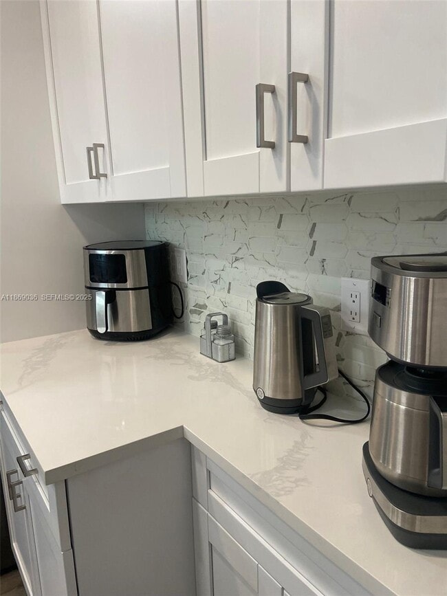 Building Photo - 3169 Conway Blvd