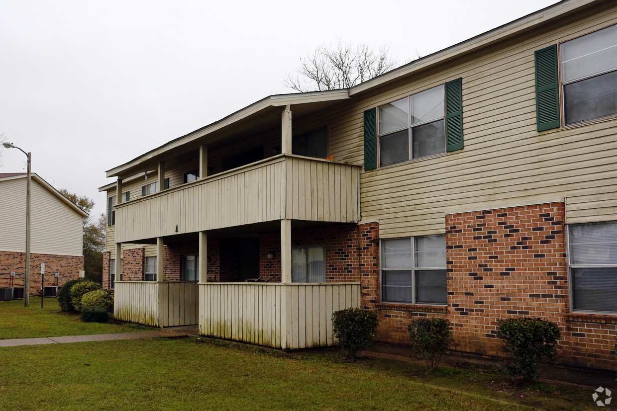 Foto del edificio - Green Meadows Apartments