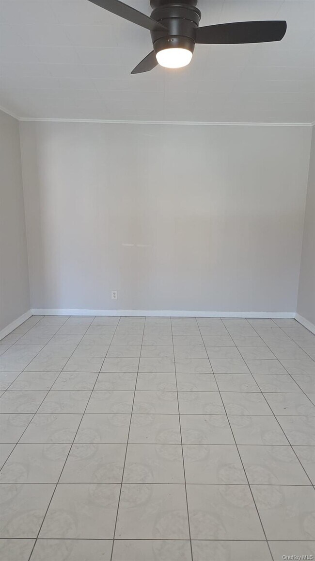 Foto del edificio - 1628 Allerton Ave