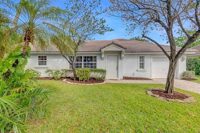 Foto principal - 1906 Capeside Cir