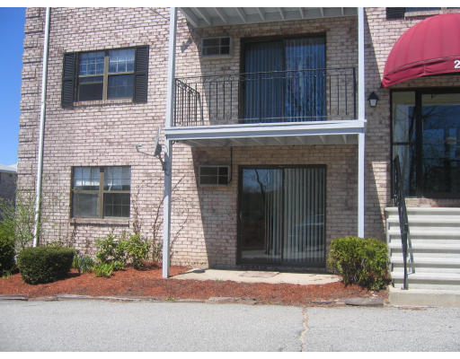 Foto del edificio - 20 Kenmar Dr