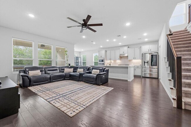 Foto del edificio - 17616 Chino Ln