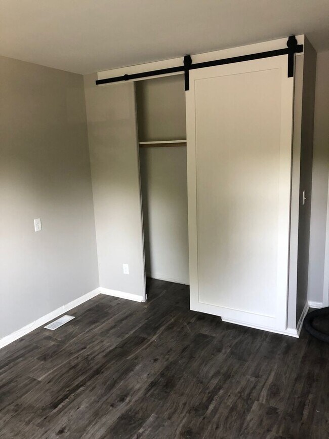Foto del edificio - 5 BD/2.5 BA home, NEW RENOVATION!