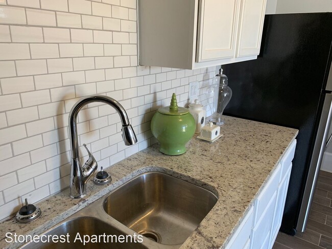 Building Photo - Studio, 1 bath Apartment - 9700 Baseline Rd