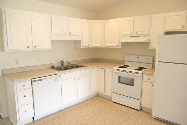 Foto del edificio - 104 Brookside Dr