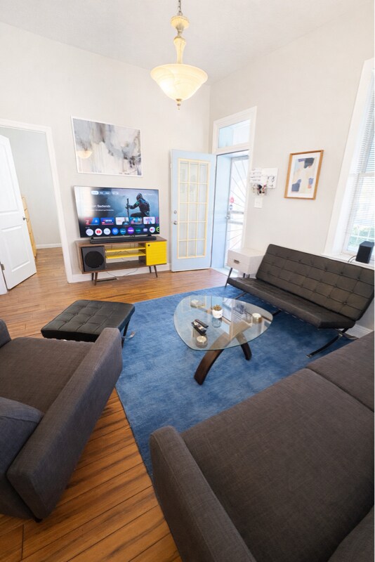 Foto del edificio - 722 Broadway Blvd SE