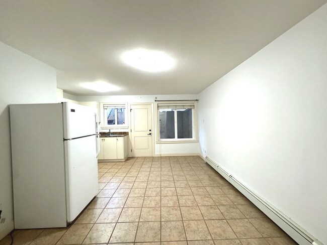 Photo du bâtiment - 14868 72 Av