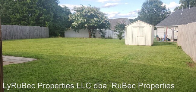 Building Photo - 3 br, 2 bath House - 3525 Arvin Drive