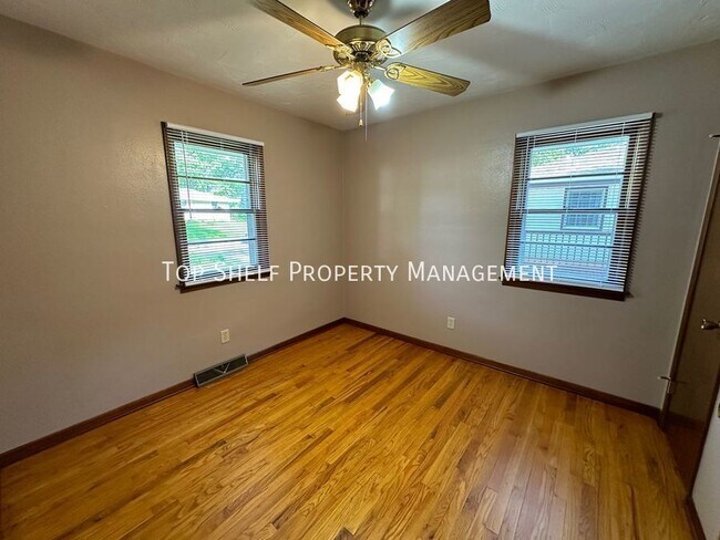 Foto del edificio - 2315 SE 8th Ct