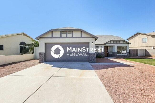 Building Photo - 4 Bedroom Pet-Friendly Home in Glendale, A...