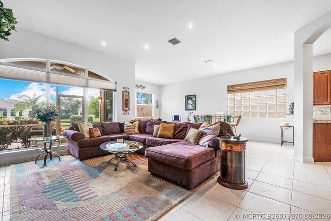 Building Photo - 5540 Via De La Plata Cir