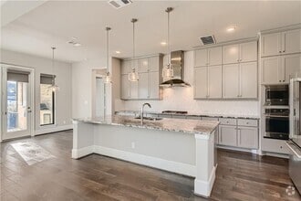 Building Photo - 466 Anfield Cir