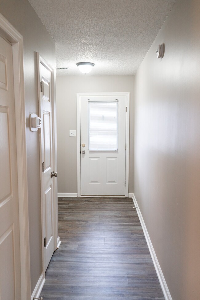 Foto del edificio - 8013 Keybridge Way
