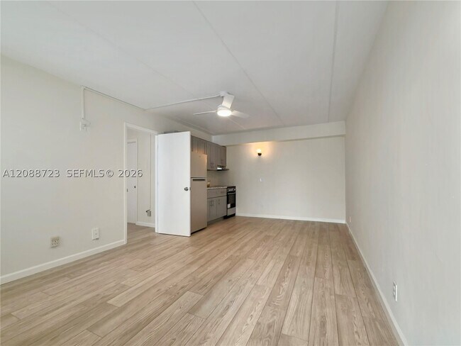 Foto del edificio - 3211 SW 44th St