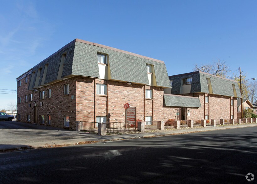 Sunrise Apartments Rentals Aurora, CO