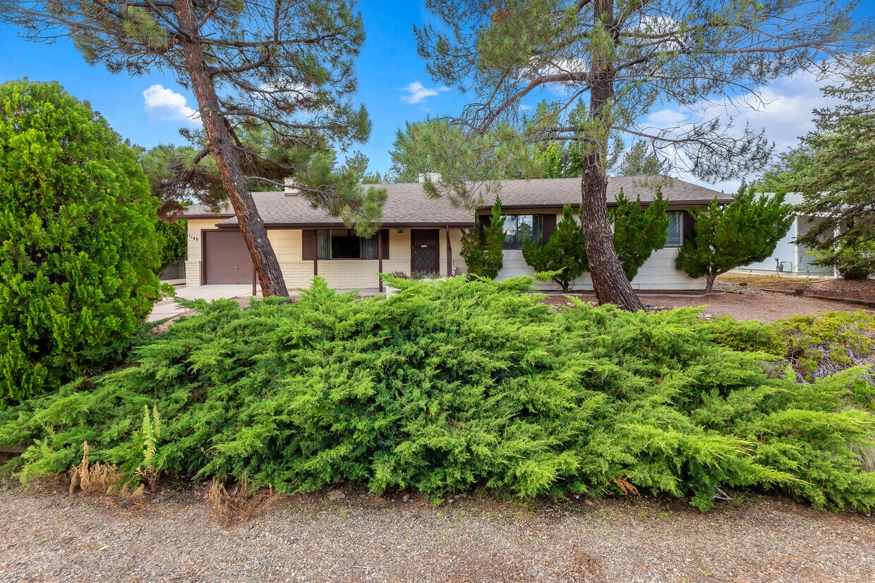 1140 Latigo Ln, Dewey, AZ 86327 House Rental in Dewey, AZ