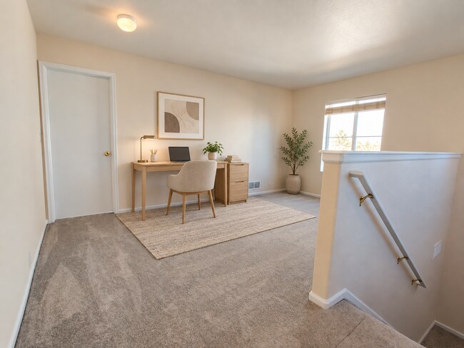 Building Photo - 6089 Ensemble Heights