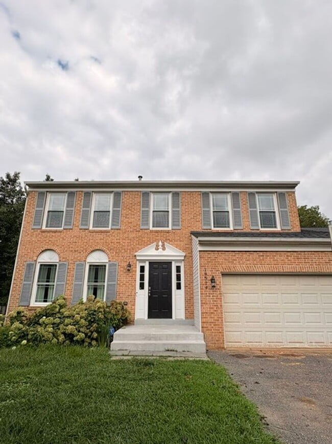 Building Photo - 18514 Gingerbread Ln
