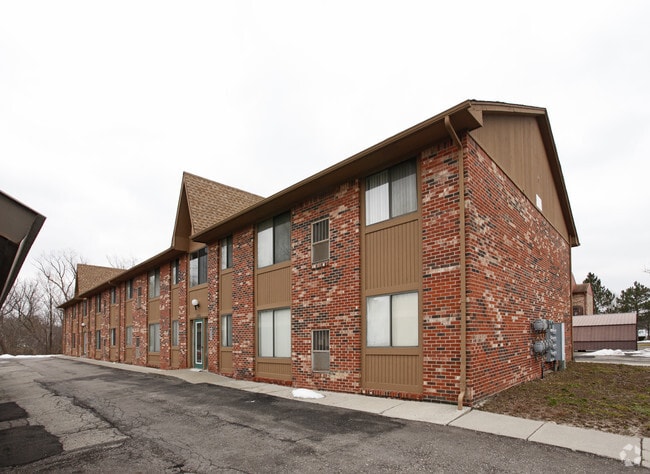 Primary Photo - ONE11 Farmington Lofts