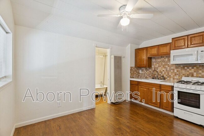 Foto del edificio - 6043 Pony Express Trail