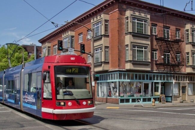 Building Photo - Midtown East
