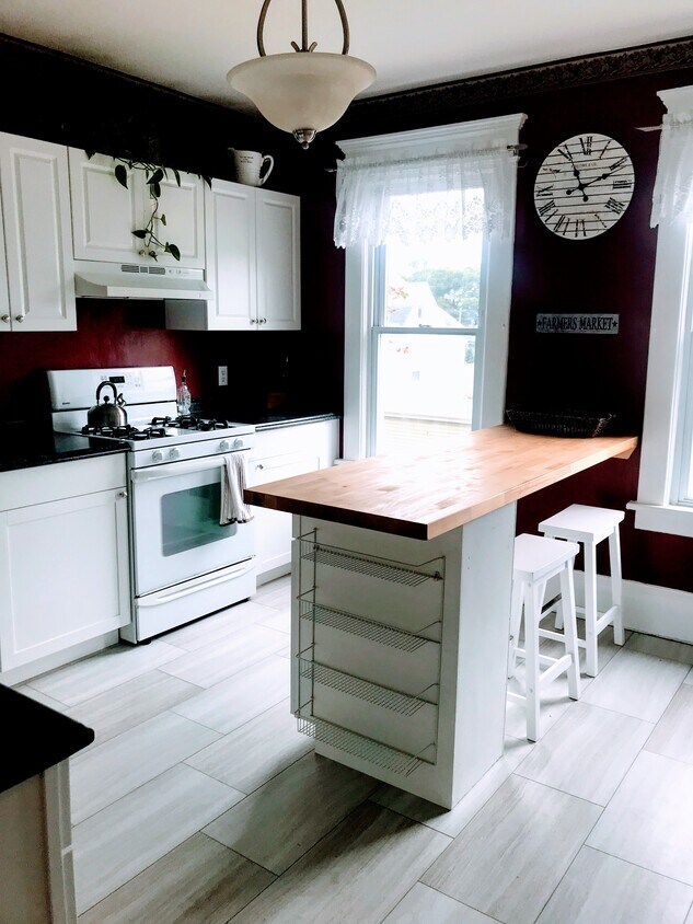 113 Curtis Place, Auburn, NY 13021 Townhome Rentals in Auburn NY