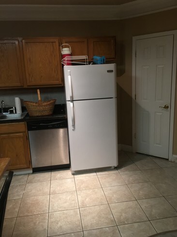 Foto del edificio - 1610 Plunketts Rd