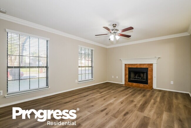 Building Photo - 2604 Austin Dr