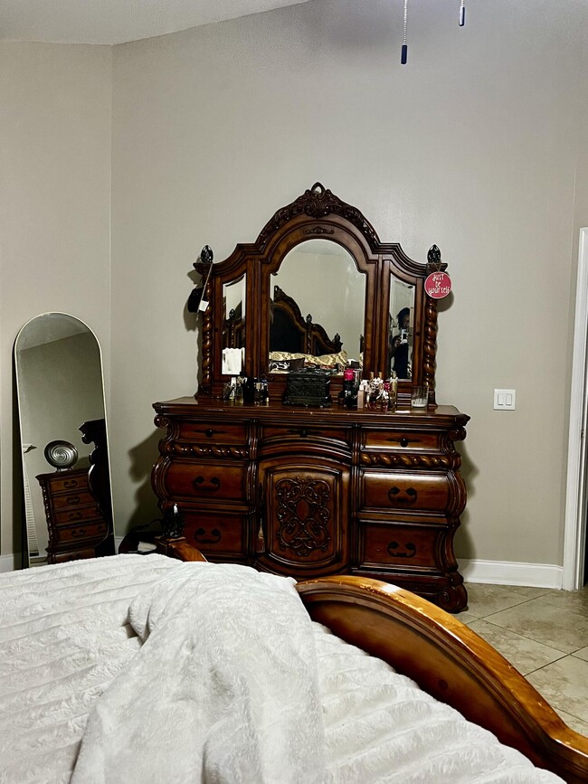 Foto del edificio - 190 Temple Ave