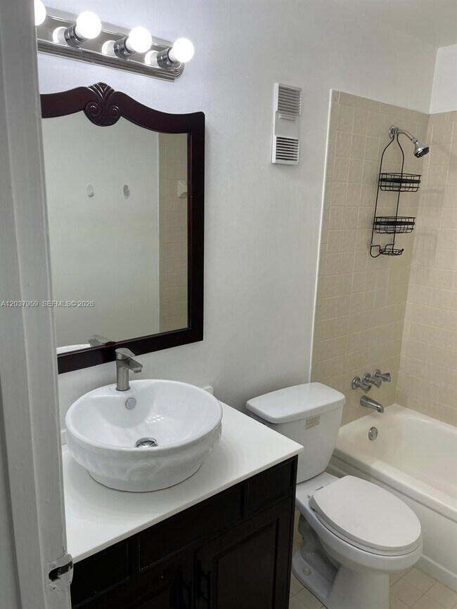 Foto del edificio - 2060 SW 90th Ave
