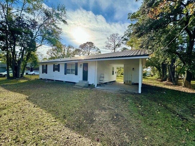 Building Photo - 4301 Briggs St