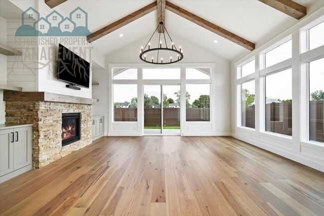 Building Photo - 10642 W Lothbury Dr