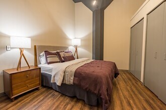 Building Photo - TipTop Apartments