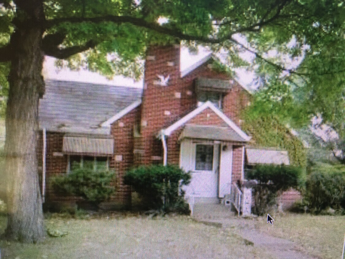 4004 N High St, Columbus, OH 43214 House for Rent in Columbus, OH