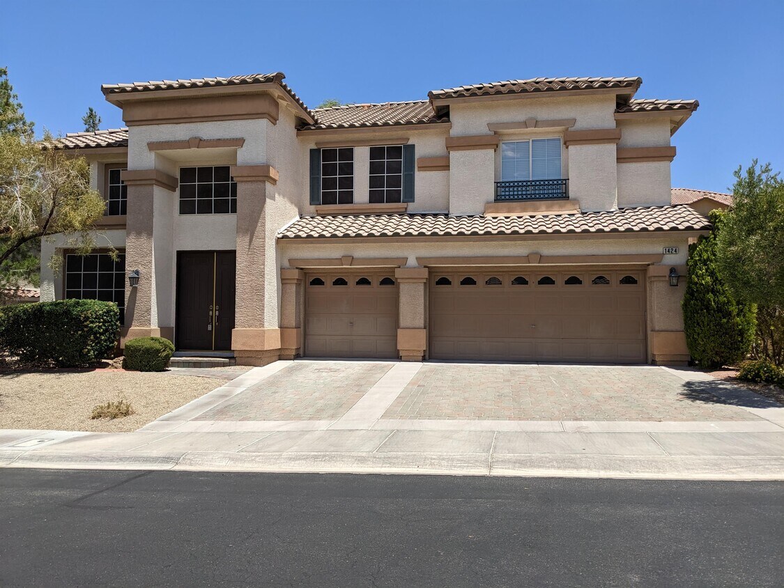 Primary Photo - 1424 Via Savona Dr