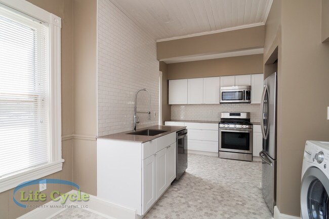 Foto del edificio - 49 Prospect Ave SE