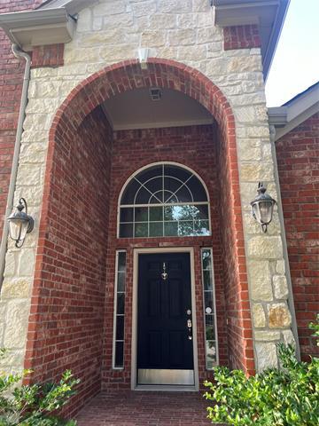 Foto del edificio - 613 Memorial Hill Way
